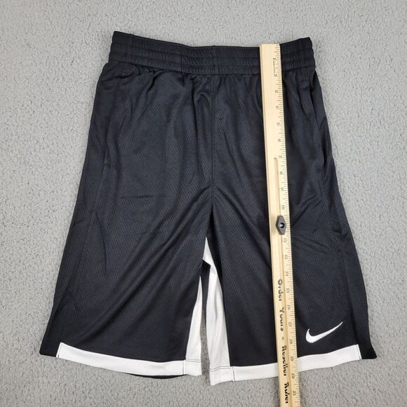 NikeTraining Shorts Youth XL Trophy Dri Fit Basketball Workouts Athletes - Picture 11 of 14